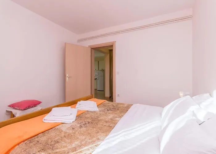 Savic Biograd Apartmán *